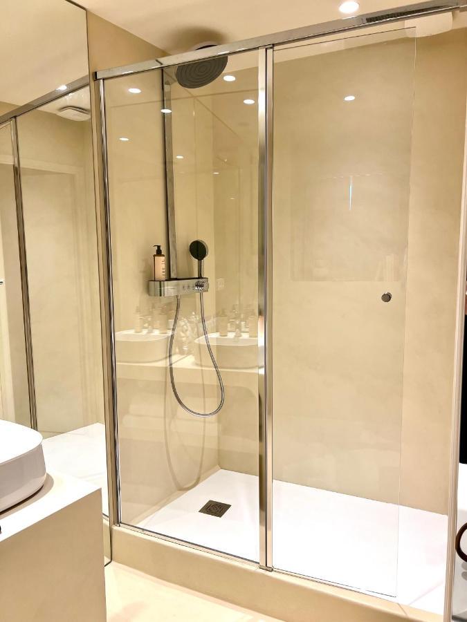 Mihotel - La Maison Rose ลียง ภายนอก รูปภาพ